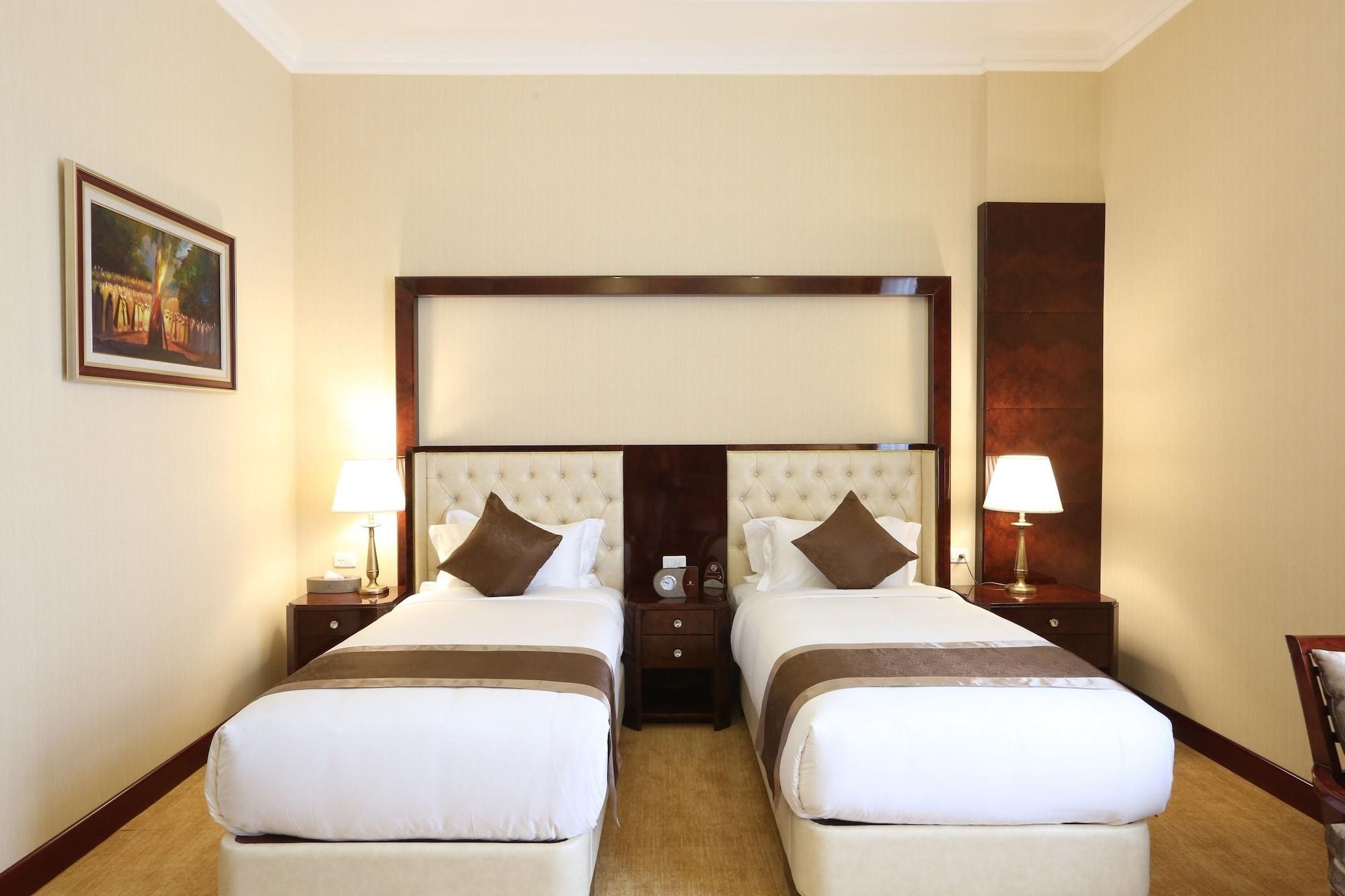 Sapphire Addis Hotel Exterior photo